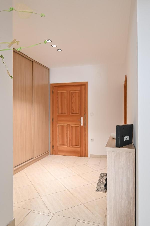 Apartment Stros With Private Sauna Кранська Гора Екстер'єр фото